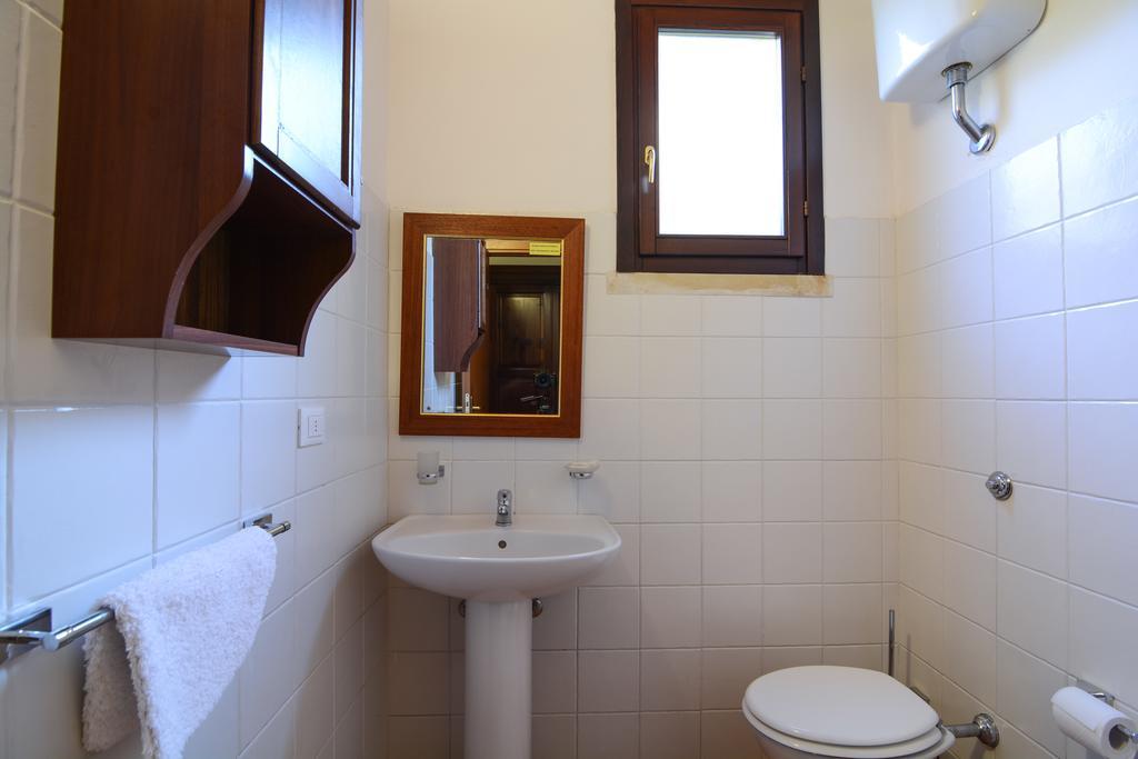 Tenuta Santicuti Acaya Buitenkant foto