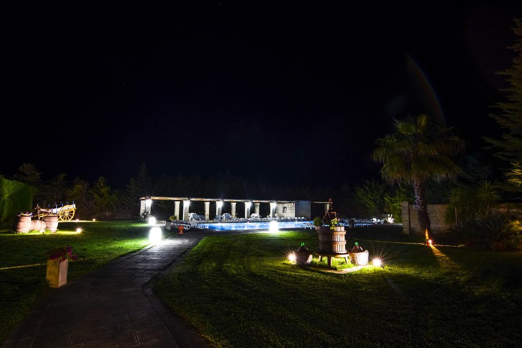 Tenuta Santicuti Acaya Buitenkant foto